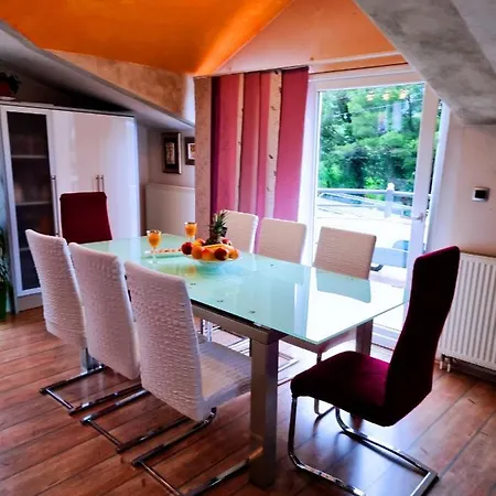 Klara Apartment